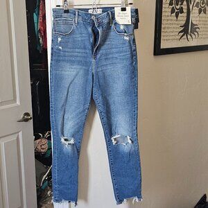 Abercrombie NWT super skinny ankle high rise jeans